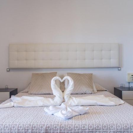 Villa La Marosca - Jacuzzi, Private Pool, 3 Bedrooms Caleta De Fuste Bagian luar foto