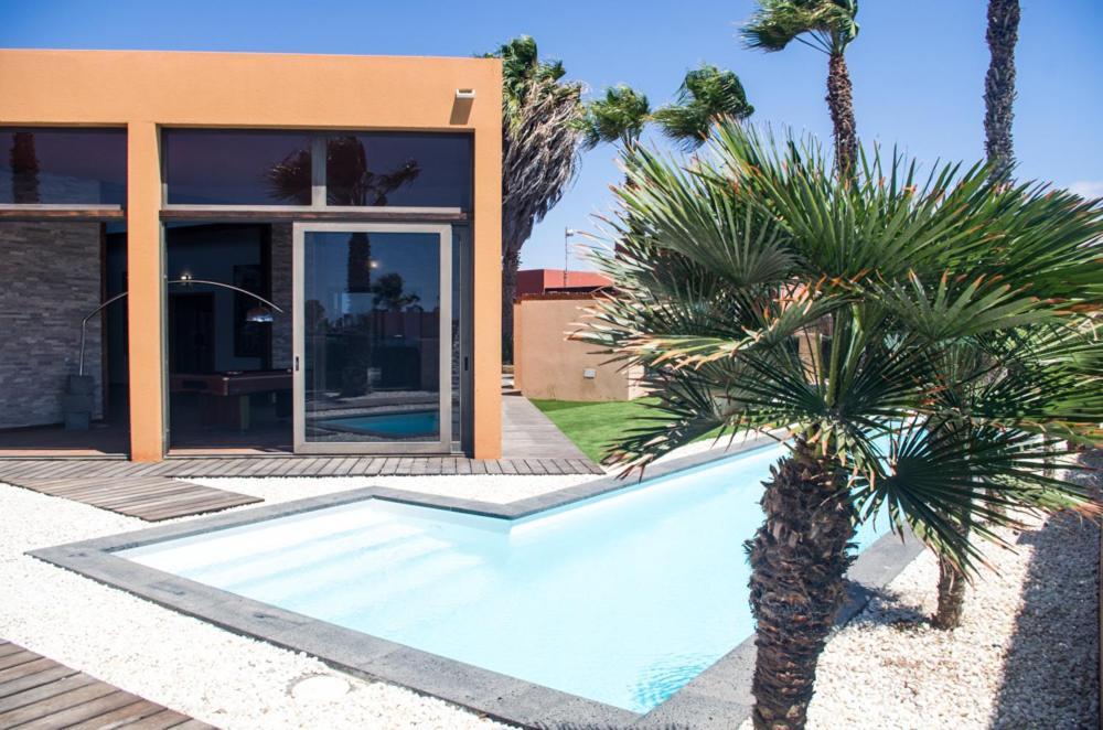 Villa La Marosca - Jacuzzi, Private Pool, 3 Bedrooms Caleta De Fuste Bagian luar foto
