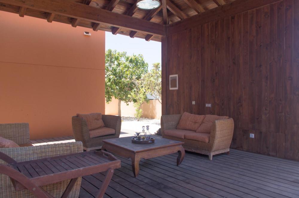 Villa La Marosca - Jacuzzi, Private Pool, 3 Bedrooms Caleta De Fuste Bagian luar foto