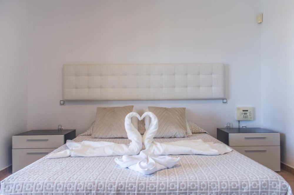 Villa La Marosca - Jacuzzi, Private Pool, 3 Bedrooms Caleta De Fuste Bagian luar foto